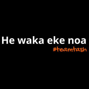 Te reo "we're all in this together" Crew Design